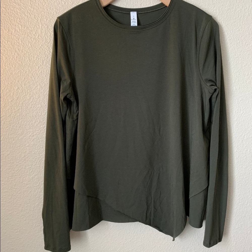 Lululemon Sweetest Day Long Sleeve Size 6